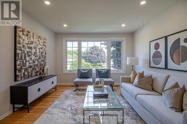 Photo - 978 Wildwood Dr