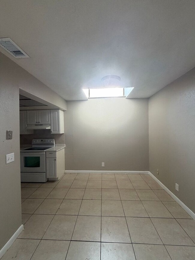 Photo - 2130 NW 58th Ave