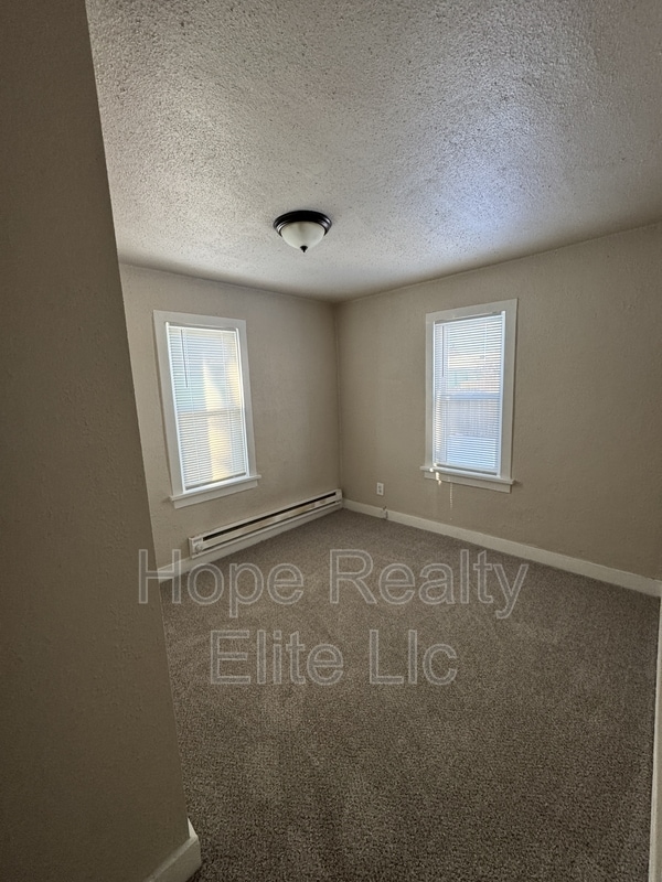 Photo - 2534 E St Vrain St