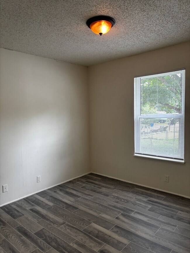 Photo - 4 Bedroom 2 Bath