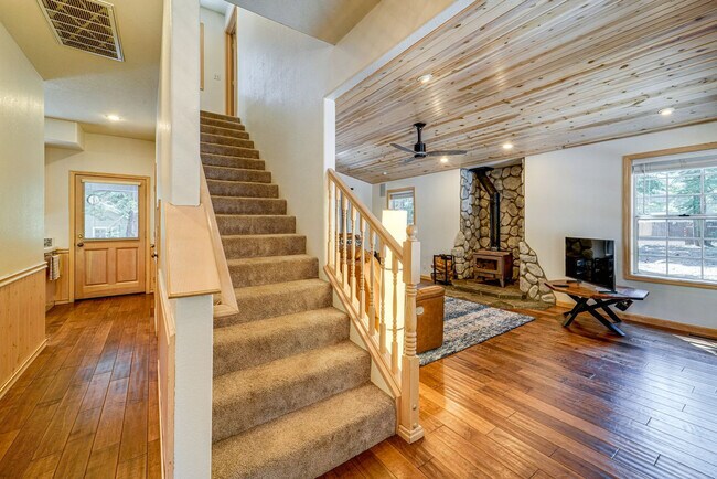 Photo - 14474 Northwoods Blvd Unit SI ID1546202P