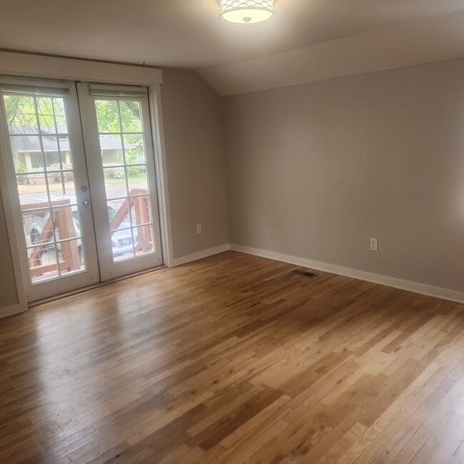 Photo - 520 S Bryan Ave Unit C