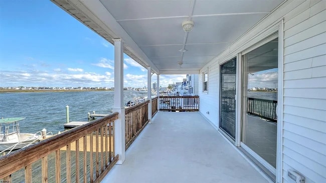 Photo - 6713 Monmouth Ave