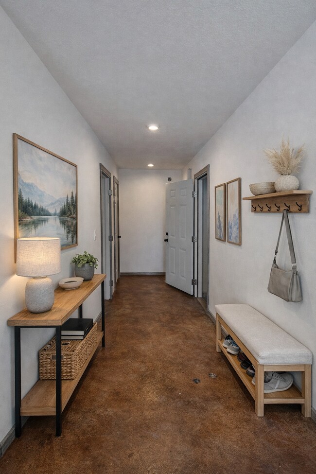 Photo - 2571 Old Mission Rd