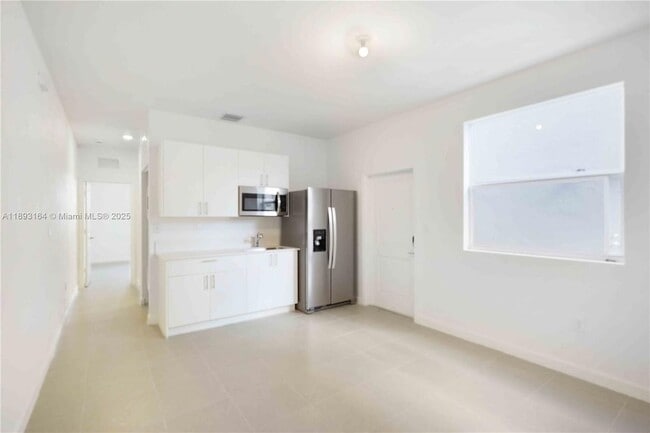 Photo - 16261 SW 148th Ave Unit A