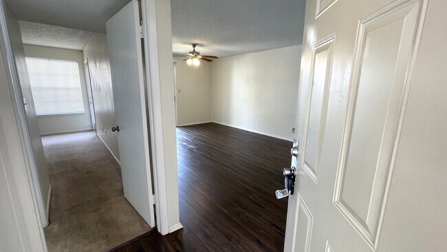 Photo - 1972 Lake Atriums Cir