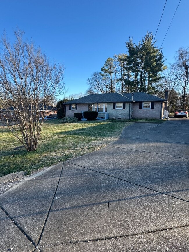 Photo - Spacious Brick Home in Desirable Inglewood – East Nashville