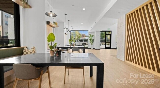 Photo - 4312 Yancey Rd Unit B3