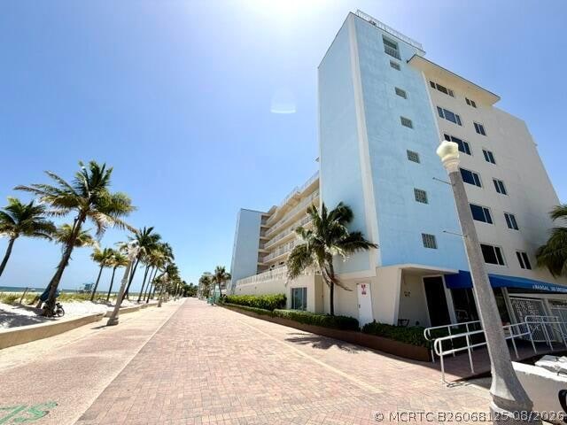 Building Photo - 300 Oregon St Unit 506