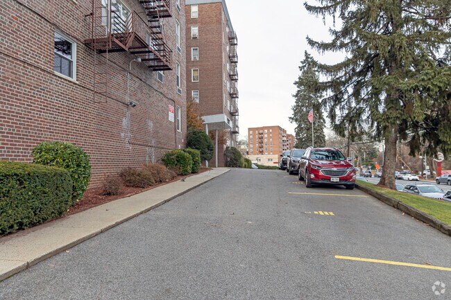 Driveawy - Glendale Gardens