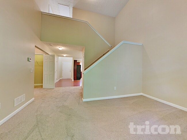 1416 Meadow Ct