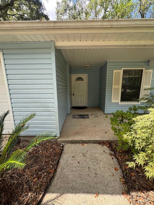 Photo - 2768 Faringdon Dr