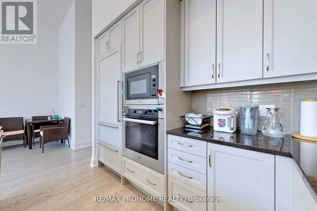 Photo - 20 Fred Varley Dr Unité 108