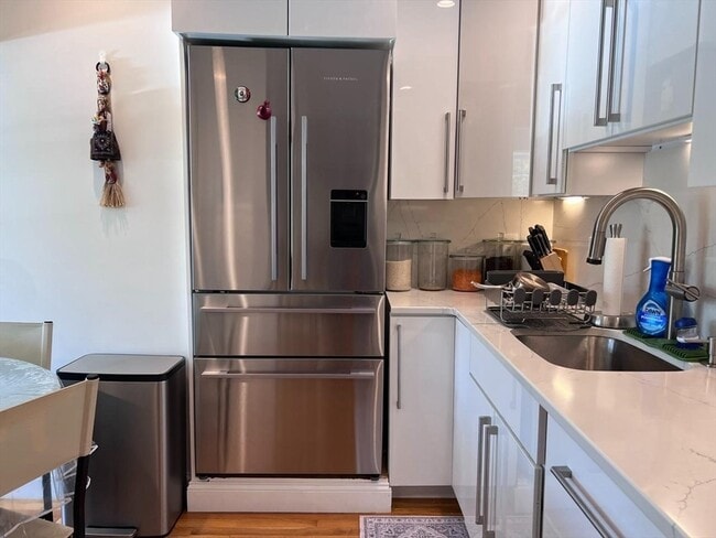 Photo - 98 E Border Rd