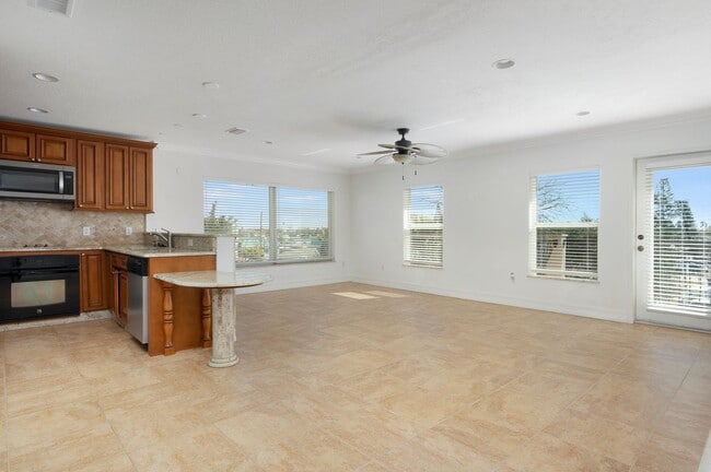 Photo - 116 143rd Ave Unit 116 143rd ave B