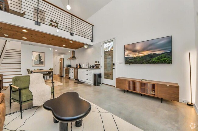 Building Photo - 6161 Culberson St Rental