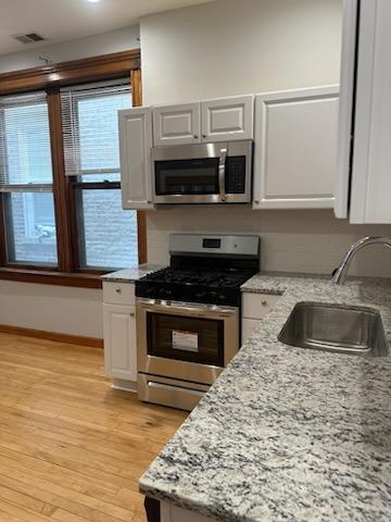 Photo - 1424 N Maplewood Ave Unit 2F