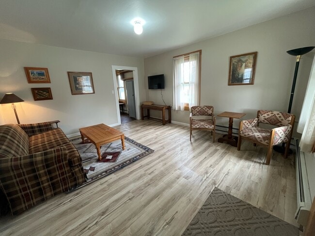 Photo - 1801 Beck Ave