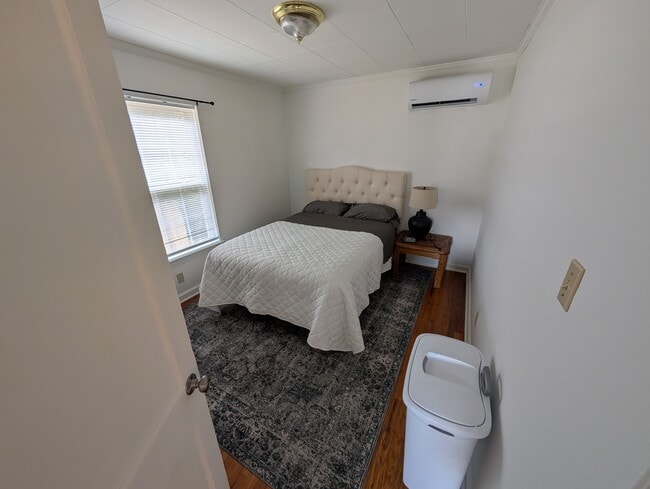 Photo - 1508 Merrill St Unit 1508 1/2