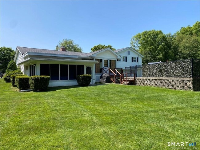 Photo - 14 Stonegate Dr