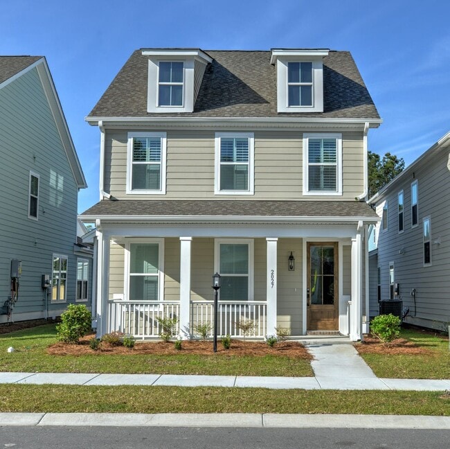 Building Photo - 4 Bedroom 3.5 Bath House in Twin Lakes - J...