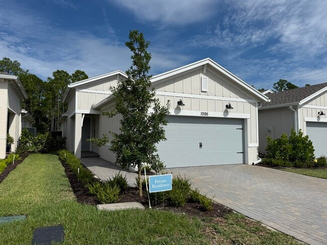 Building Photo - 10195 Dreamweaver Rd Rental