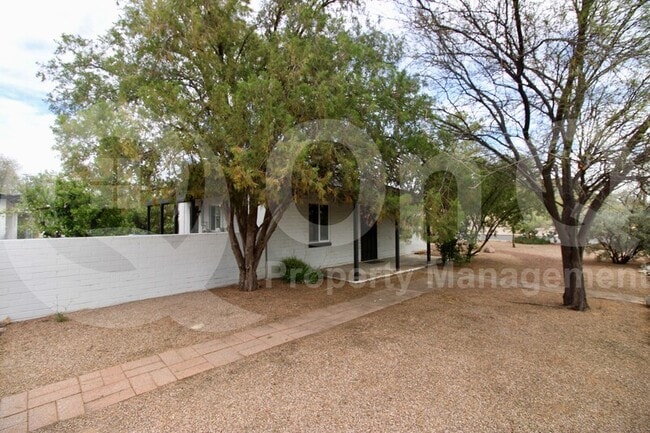 Photo - 2602 N Sparkman Blvd Casa