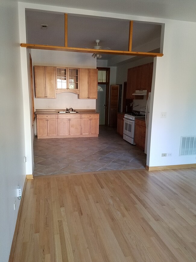 1538 N Wood St Unidad 1