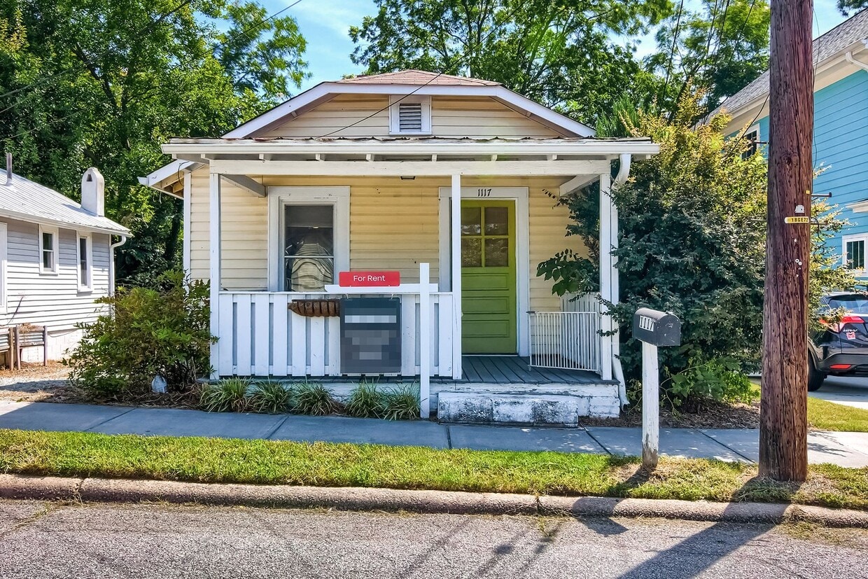 Cozy & Charming 2br 1920s Bungalow for Ren... - Cozy & Charming 2br 1920s Bungalow for Ren...