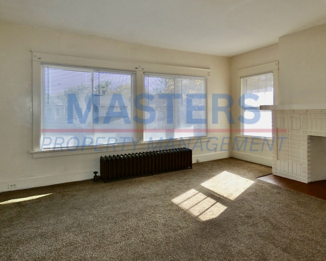 Photo - 4113 N Lockwood Ave Unit Upper