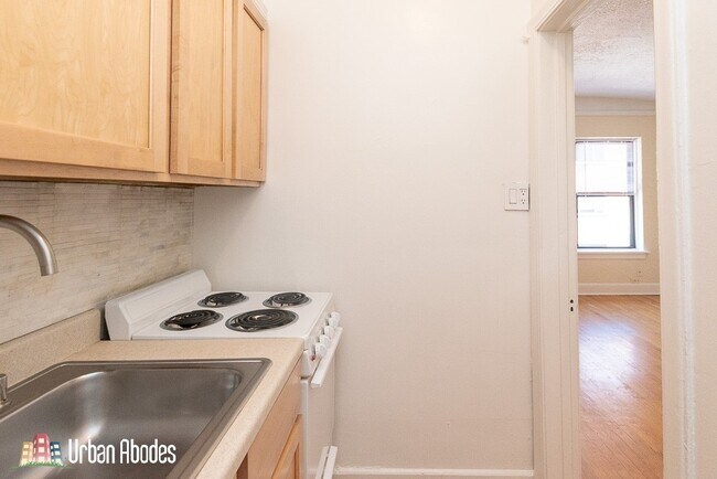 535 W Arlington Pl Unidad A00C