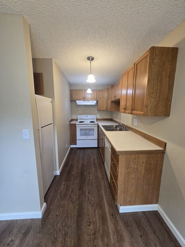 Photo - 9415 43rd St Ct W Unit B