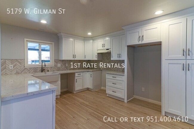 Photo - 5179 W Gilman St