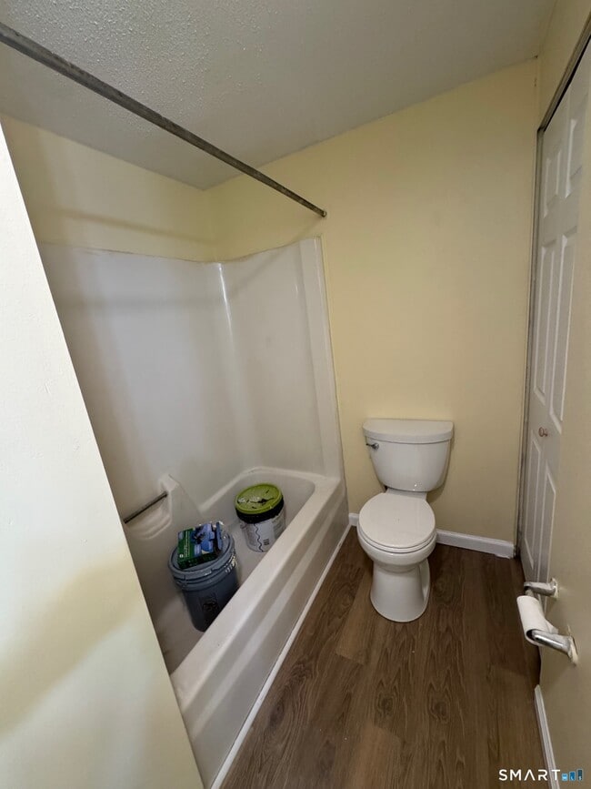Photo - 184 Burgundy Hill Ln Unit 184