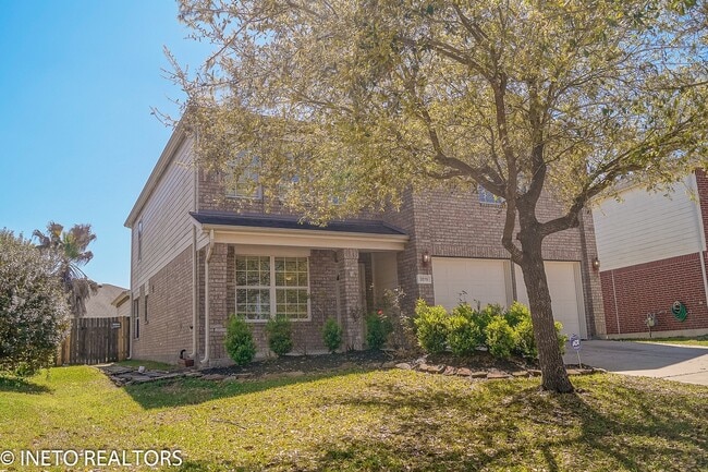 Photo - 2819 Foster Hill Dr