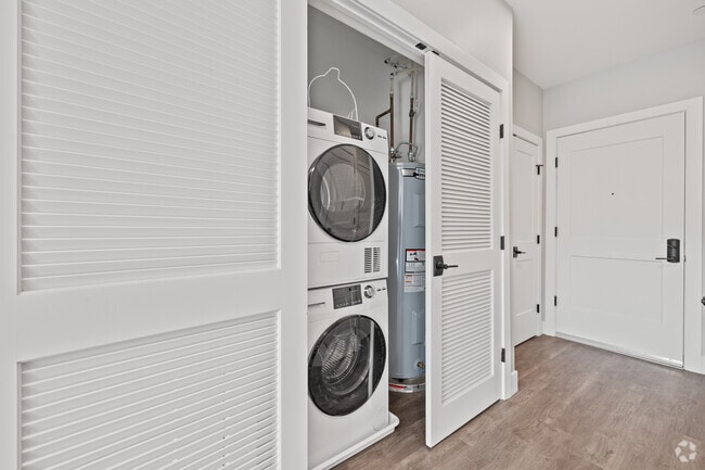 Studio - 448SF - Laundry