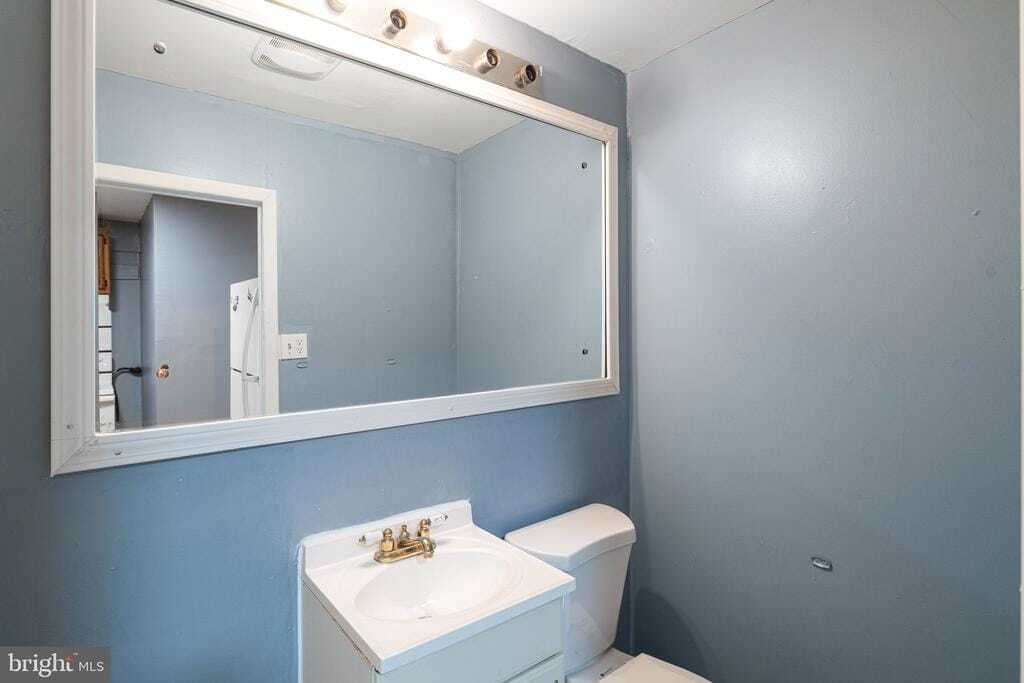 Photo - 886 N 66th St Unit 1
