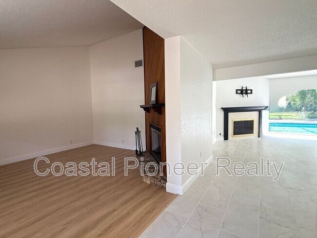 Photo - 18306 Crawley Rd