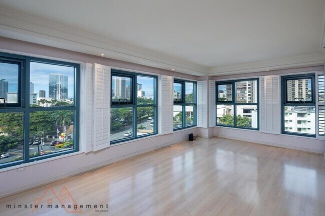 Photo - 1080 S Beretania St.