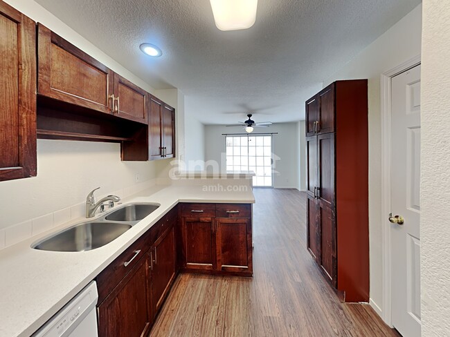 Photo - 7636 Connemara Ave