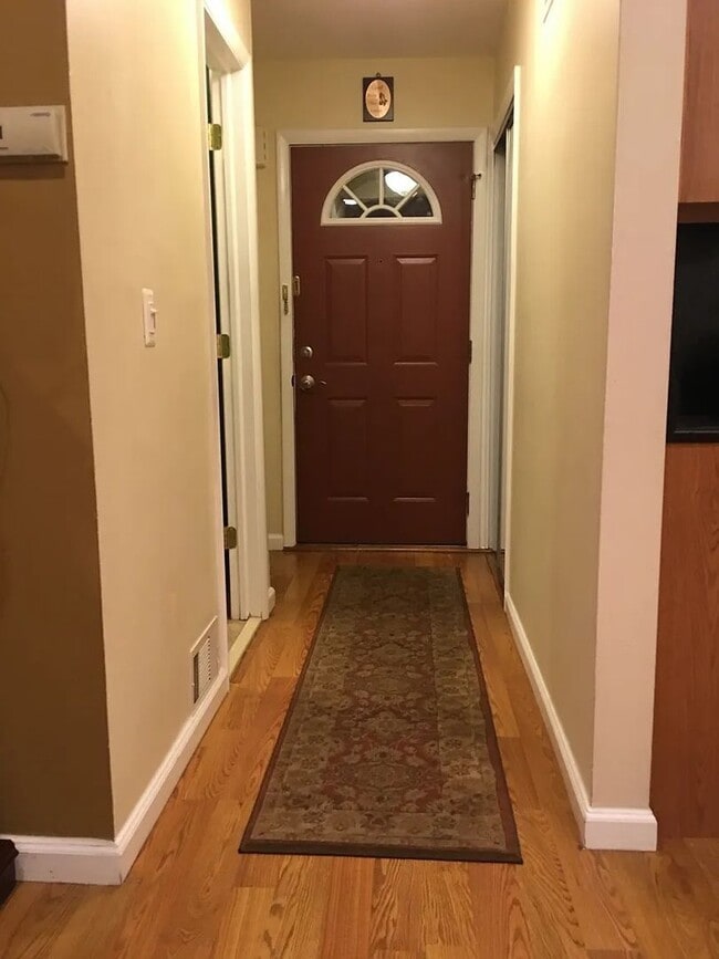 Photo - 2280 Orchard Crest St