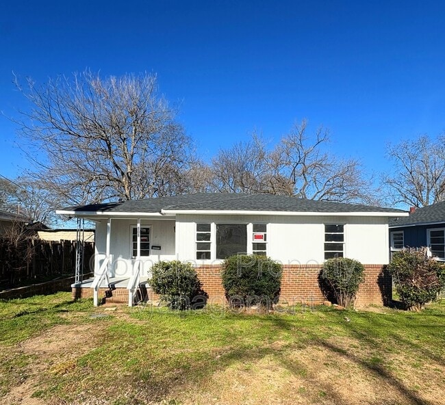 Building Photo - 808 Fairfax Ave