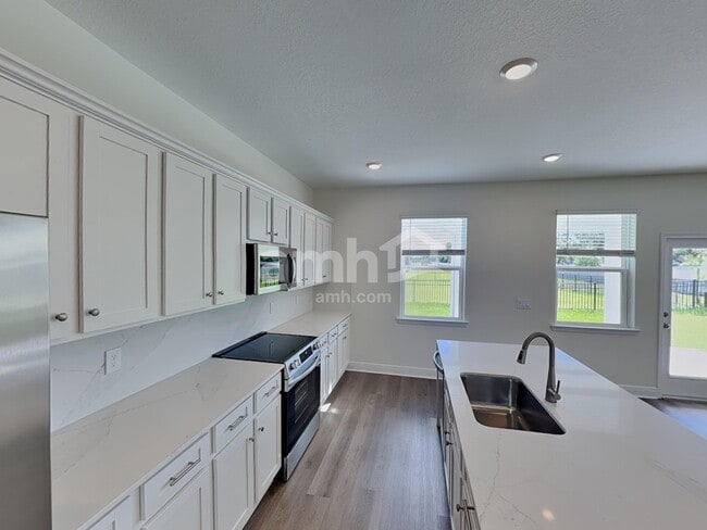 Photo - 1887 Crooked Crk St