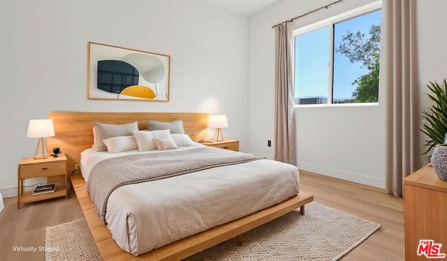Photo - 10842 Peach Grove St Unit 1/4