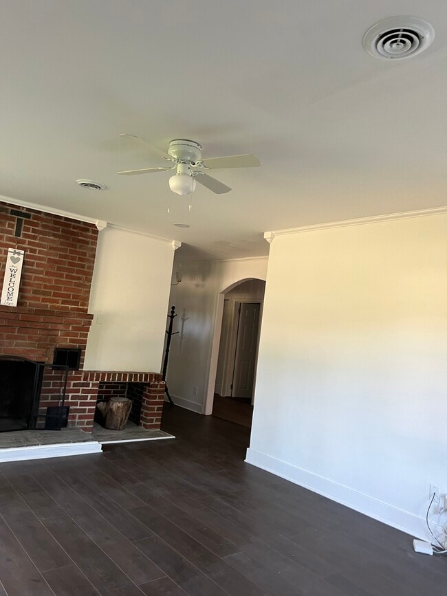 Photo - 24906 Lambs Meadow Rd