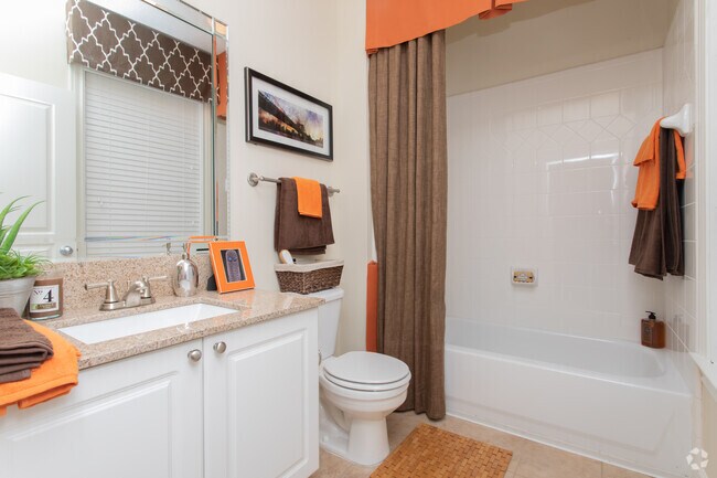 3BR, 3.5BA - 2071SF