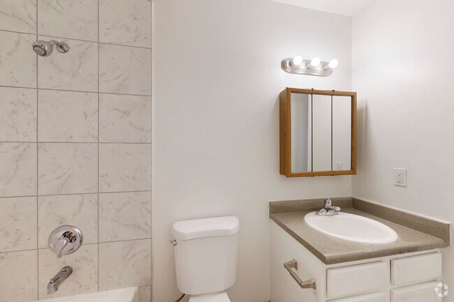 2BR, 1BA - 750SF Bathroom 1