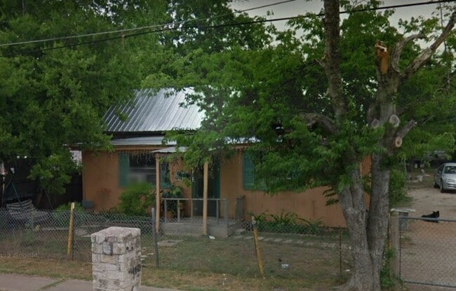 Photo - 6110 Kasper St