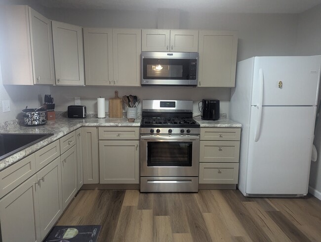 Photo - 906 N Wagon Wheel Trl