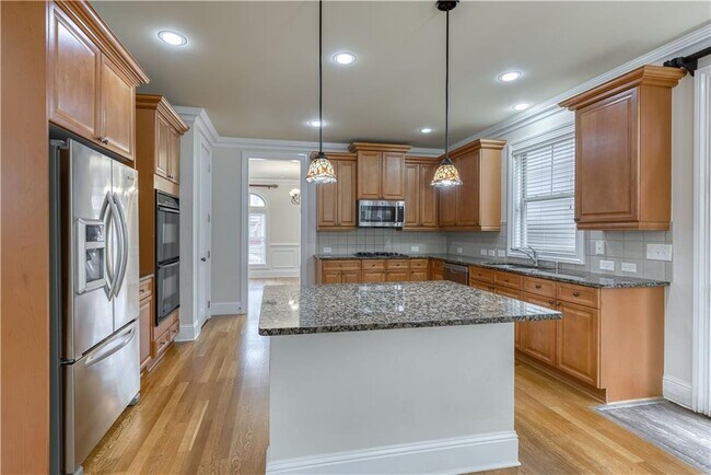 Photo - 4822 Abberley Ln